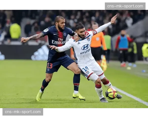 赛后述评:缺乏一锤定音之人,里昂主场平局再次暴露进攻乏力问题 赛后述评:缺乏一锤定音之人,里昂主场平局再次暴露进攻乏力问题